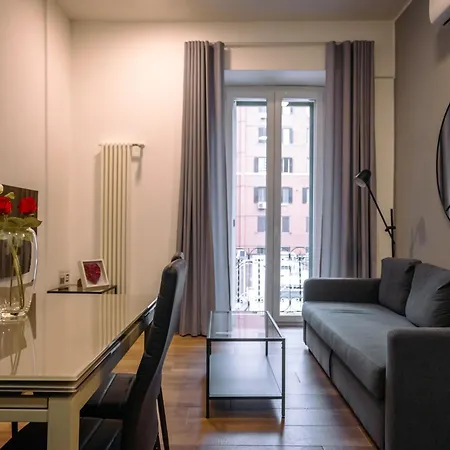 Eleganza E Comodita Tra San Pietro E Musei