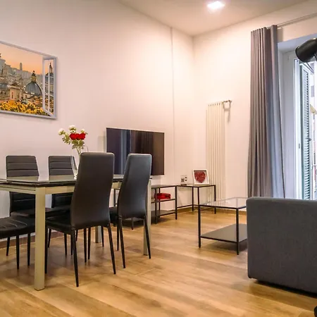 Eleganza E Comodita Tra San Pietro E Musei